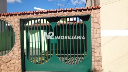 Imóvel Comercial para alugar, 120m² no Nossa Senhora Aparecida, Uberlândia