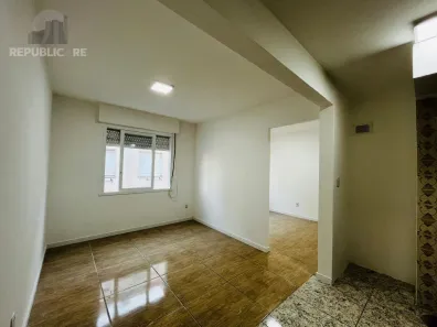 Kitnet à venda, 30m² no Jardim Leopoldina, Porto Alegre