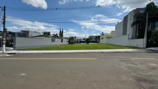  à venda, 1350m² no Jardim Trípoli, Americana