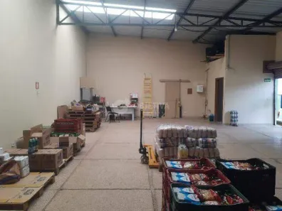 Galpão/Depósito/Armazém para alugar, 200m² no Tibery, Uberlândia