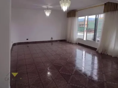 Casa com 3 Quartos à venda, 230m² no Jardim São Pedro, Mogi das Cruzes