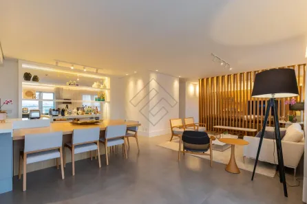 Apartamento com 3 Quartos à venda, 213m² no Cambuí, Campinas