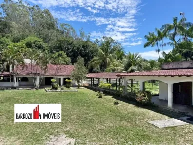 Fazenda/Sítio com 5 Quartos à venda, 6000m² no Papucaia, Cachoeiras de Macacu