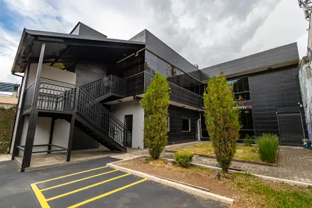 Ponto Comercial com 5 Quartos para alugar, 300m² no Hugo Lange, Curitiba