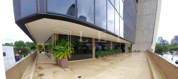 Prédio Comercial para alugar, 827m² no Jardim Paulistano, São Paulo