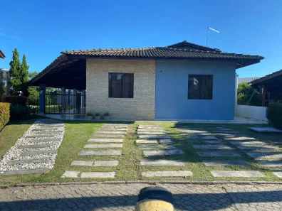 Casa de Condomínio com 3 Quartos para alugar, 135m² no Vila de Abrantes (Abrantes), Camaçari