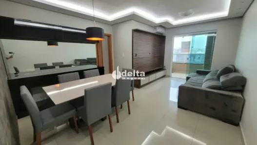 Apartamento com 3 Quartos para alugar, 89m² no Patrimônio, Uberlândia