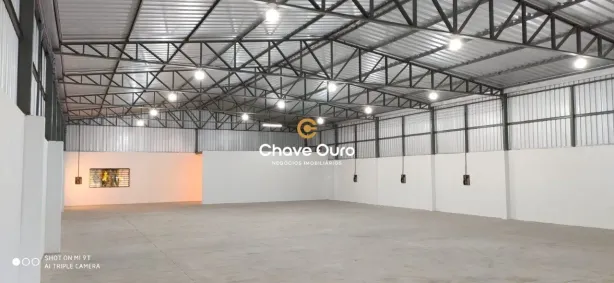 Galpão/Depósito/Armazém à venda, 600m² no Canadá, Cascavel