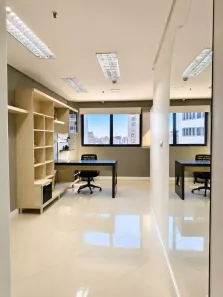 Ponto Comercial para alugar, 30m² no Três Figueiras, Porto Alegre