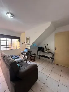 Casa com 2 Quartos à venda, 55m² no Parque dos Pinhais, Franca