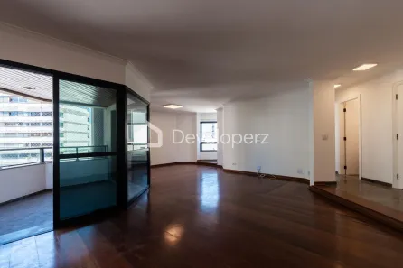 Apartamento com 4 Quartos à venda, 210m² no Vila Uberabinha, São Paulo