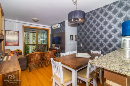 Apartamento com 2 Quartos à venda, 72m² no Passo da Areia, Porto Alegre