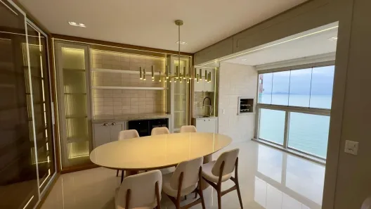 Apartamento com 4 Quartos à venda, 160m² no Centro, Balneário Camboriú
