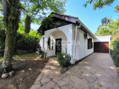 Casa com 3 Quartos para alugar, 126m² no Niterói, Canoas