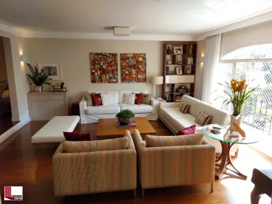 Apartamento com 3 Quartos à venda, 211m² no Vila Morumbi, São Paulo