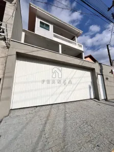 Sobrado com 6 Quartos à venda, 300m² no Vila Aprazível, Jacareí