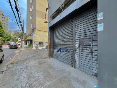 Galpão/Depósito/Armazém com 4 Quartos para alugar, 700m² no Perdizes, São Paulo