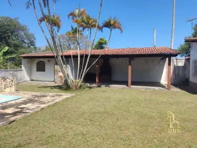 Casa com 6 Quartos à venda, 1080m² no Vila Capri, Araruama