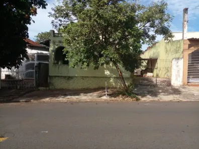 Casa com 2 Quartos à venda, 400m² no Mariana, Marília