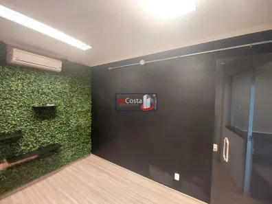 Sala Comercial à venda, 110m² no Centro, Franca