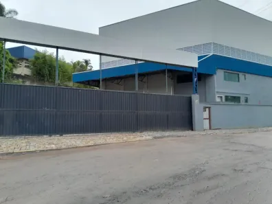 Galpão/Depósito/Armazém para alugar, 820m² no Parque Paraíso, Itapecerica da Serra