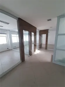 Prédio Comercial para alugar, 3337m² no Vila Carrão, São Paulo