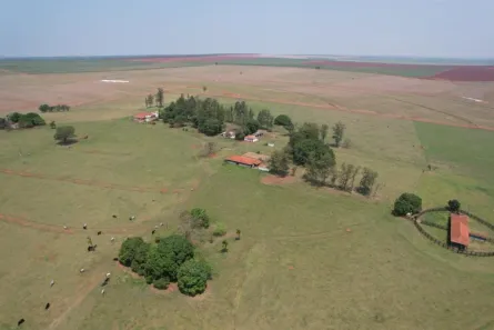 Fazenda/Sítio com 3 Quartos à venda, 150m² no , Teodoro Sampaio