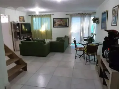 Casa com 7 Quartos à venda, 300m² no Itaipu, Niterói