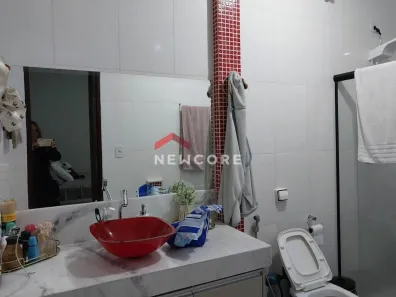 Casa com 3 Quartos à venda, 175m² no Jardim das Palmeiras, Uberlândia
