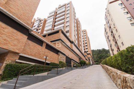Apartamento com 3 Quartos à venda, 101m² no Itacorubi, Florianópolis
