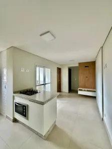 Apartamento com 2 Quartos para alugar, 51m² no Zona 08, Maringá