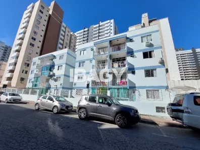 Apartamento com 2 Quartos para alugar, 63m² no Campinas, São José