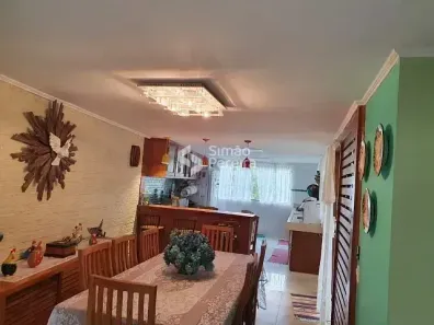 Casa com 5 Quartos à venda, 250m² no Araras, Petrópolis