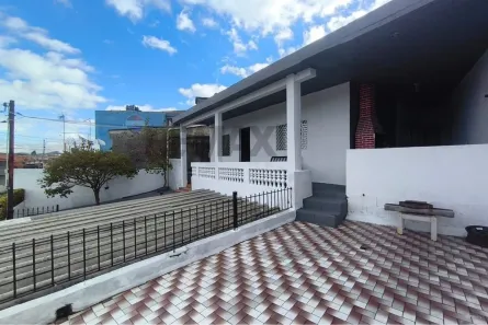 Casa com 3 Quartos para alugar, 250m² no Jardim Rosina, Mauá