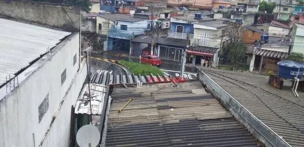 Casa com 2 Quartos à venda, 100m² no Jardim Paraventi, Guarulhos