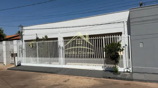 Casa com 3 Quartos à venda, 200m² no Ikaray, Várzea Grande