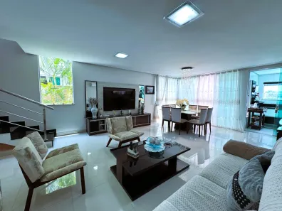 Casa de Condomínio com 4 Quartos à venda, 250m² no Tarumã, Manaus