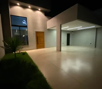 Casa com 3 Quartos à venda, 130m² no Jardim Patrícia, Uberlândia