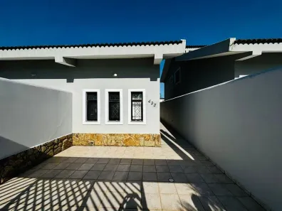 Casa com 2 Quartos à venda, 100m² no Maracanã, Praia Grande