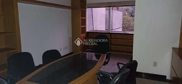 Sala Comercial à venda, 28m² no Moinhos de Vento, Porto Alegre