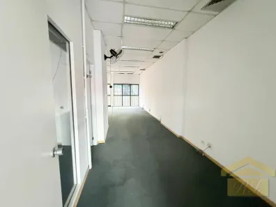 Sala Comercial para alugar, 220m² no Cidade Ademar, São Paulo