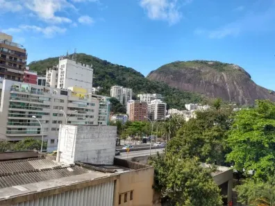 Apartamento com 3 Quartos para alugar, 140m² no Lagoa, Rio de Janeiro