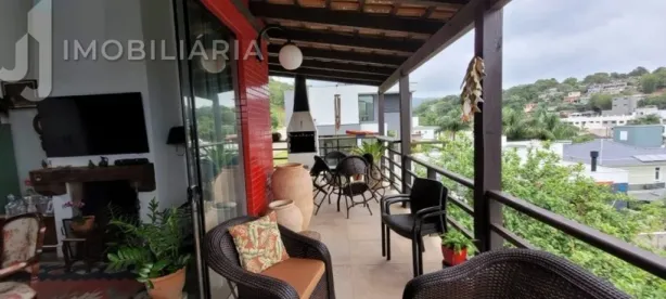 Casa com 3 Quartos à venda, 197m² no Cachoeira do Bom Jesus, Florianópolis