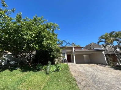 Casa de Condomínio com 3 Quartos à venda, 240m² no Alphaville, Santana de Parnaíba