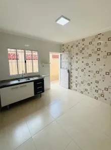 Casa com 2 Quartos à venda, 70m² no Parque Santo Antônio, Jacareí
