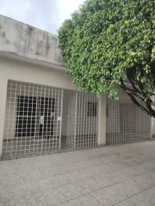 Imóvel Comercial com 3 Quartos para alugar, 232m² no Imbiribeira, Recife