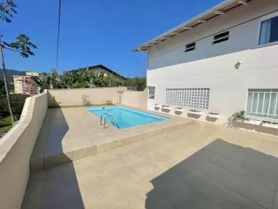 Casa com 5 Quartos à venda, 344m² no Velha, Blumenau