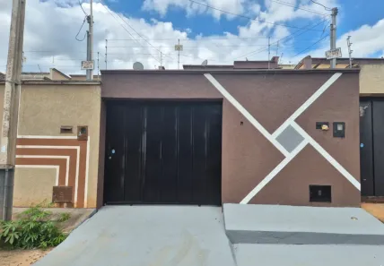 Casa com 2 Quartos à venda, 107m² no Setor Maysa, Trindade