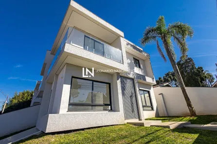 Sobrado com 3 Quartos à venda, 183m² no Santa Felicidade, Curitiba