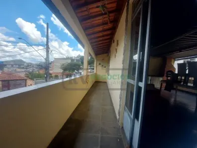 Casa com 4 Quartos à venda, 312m² no Jardim de Alá, Juiz de Fora